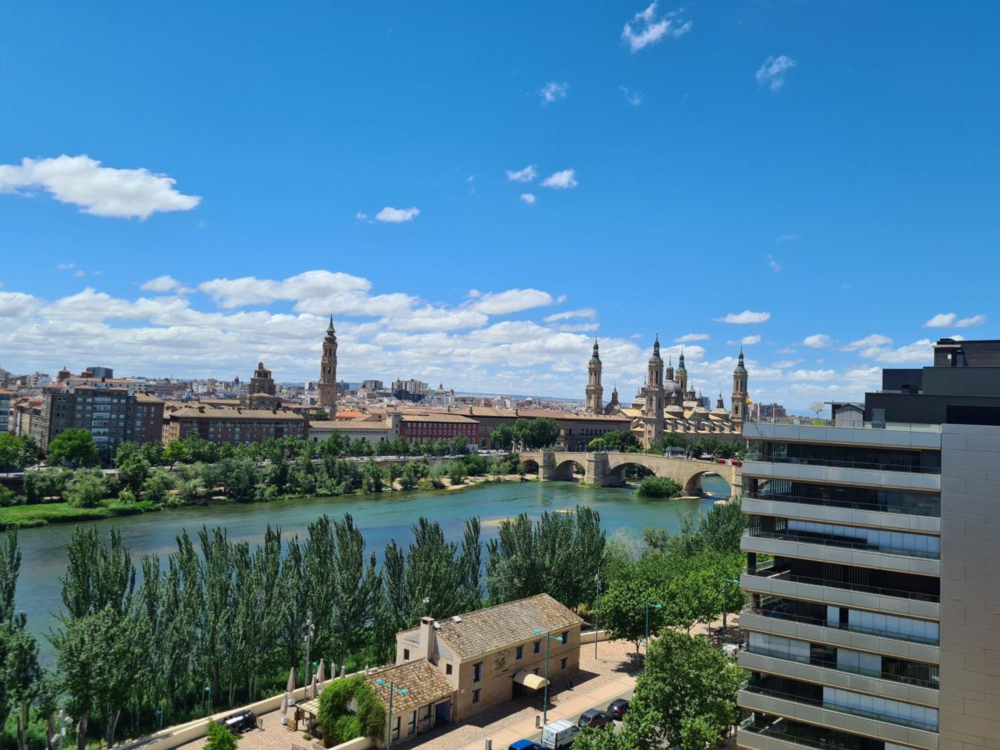 사라고사 Dos Torres Ribera Play & Relax Con Jacuzzi Y Cine 아파트 외부 사진